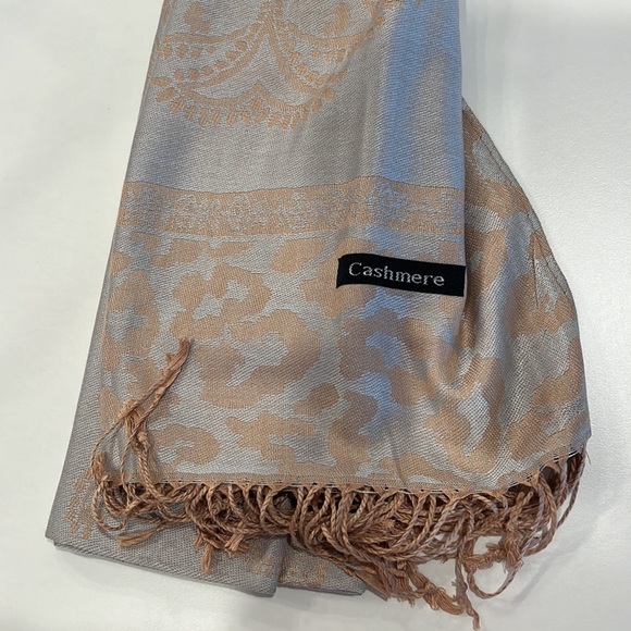 Authentic 100% cashmere scarf from Egypt - Picture 2 of 3